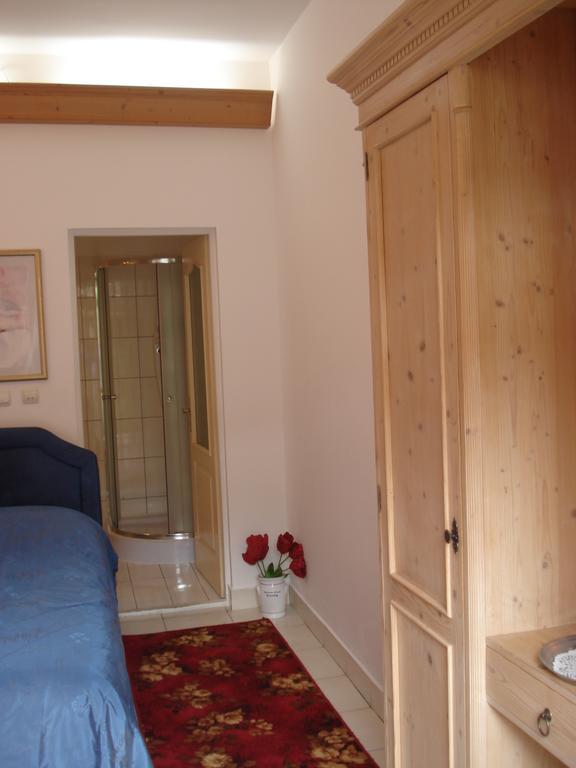 Pension Phoenix Sighisoara Room photo